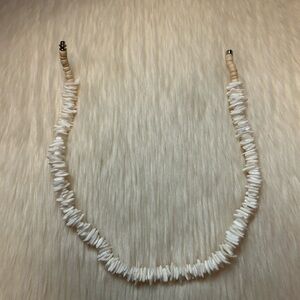 Elegant Cream Shell Necklace